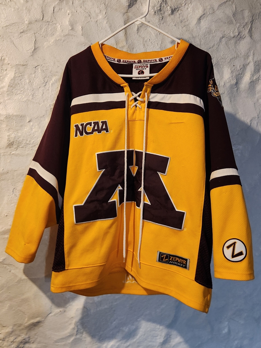 Zephyr Minnesota Golden Gophers Vintage Hockey Jersey Lace Up Yellow Maroon 44